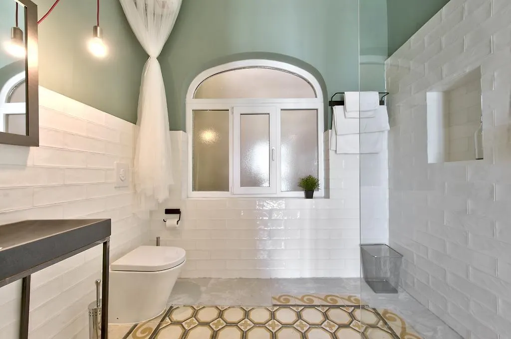 55 Senglea Apartment 0*,