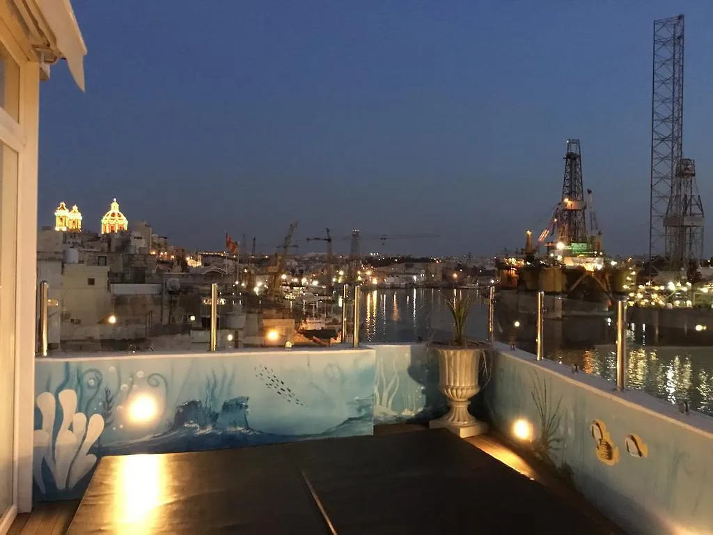 55 Senglea Apartment Malta