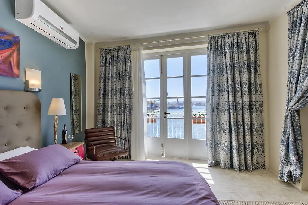55 Senglea Apartment