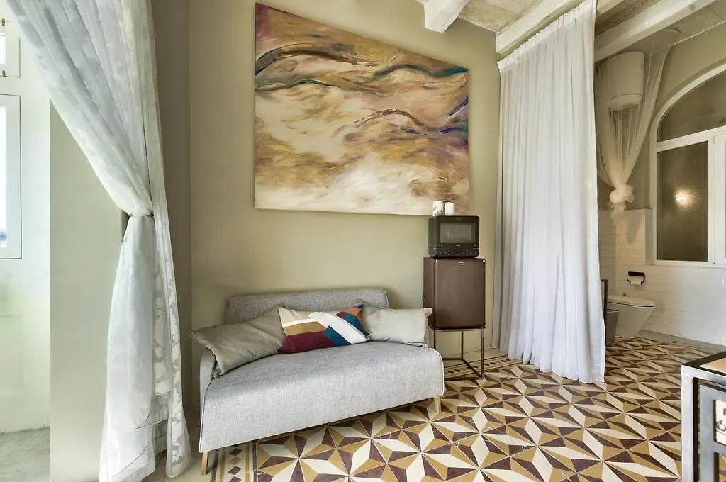 55 Senglea Apartment
